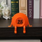 Henkilökohtainen Bright Orange Clay Pigeon figuuri nimi numero Desk Decor syntymäpäivälahja pojille Miehet ampumaurheilun harrastajille