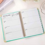Cahier de notes à spirales A5 avec nom et pages d'agenda hebdomadaire et mensuel personnalisé Fleur de naissance 2026 Cadeau d'anniversaire pour la famille et les amis