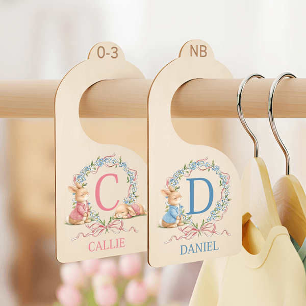 Personlig söt kaninkrans 7 st garderobsavdelare i trä med namn Baby Shower Nursery påskpresent till nya föräldrar nyfödda