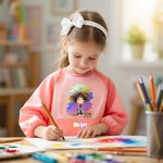 Personalizzazione del personaggio dei cartoni animati con motivo a macchie di vernice impermeabile e grembiule a maniche lunghe con nome e tasca Regalo di compleanno per bambini