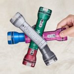 Gepersonaliseerde draagbare veelkleurige platte magnetische fakkel met naam Nacht gebruik paaseieren jacht partij Gunsten Gift voor kinderen