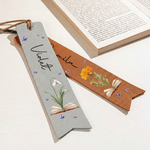 Personalisierte Geburt Blume Schmetterling PU Leder Lesezeichen mit Namen Lesen Geburtstag Geschenk für Buchliebhaber Bücherwürmer