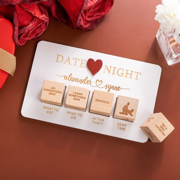 Personlig 5 deler datekveld spillsett i tre med navngravering og oppbevaringspose gave til par bryllup 5 års bryllupsdag valentinsdag
