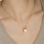 Personalisierte Liebe Schloss Herz Birthstone Medaillon Halskette mit Namen zierlichen Schmuck Geburtstag Jahrestag Geschenk für Frauen