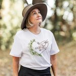 Tee-shirt personnalisé avec noms, fleur de naissance, coeur, mains dans les mains, multicolore, 100 % coton, fête des mères, cadeau de vacances pour les mamans et les grands-mères