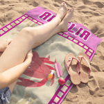 Toalla de playa personalizada de microfibra y secado rápido con el nombre de la criatura del océano Esenciales de viaje Fiesta en la playa Regalo de cumpleaños para amigos