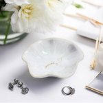 Personalisierte Keramik Schmuckschale mit Goldrand und Namen Ringteller Valentinstag Verlobung Hochzeit Geschenk für Paare