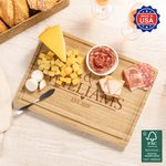 Spersonalizowana bambusowa deska do krojenia Mr & Mrs z wygrawerowanym imieniem i datą FSC z rowkiem na sok Made in USA Prezent ślubny na parapetówkę dla całej rodziny