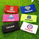 Fascia da braccio personalizzata con nome e logo, colori vivaci, per calcio e basket - Regalo di compleanno per squadre e giocatori
