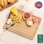 Spersonalizowana bambusowa deska do krojenia Family Home FSC z wygrawerowanym imieniem i tekstem z rowkiem na sok Made in USA Prezent na rocznicę dla rodziny
