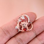 Personligt hjärtformat halsband med höglandsko och födelsesten i sterlingsilver unik födelsedagspresent till henne