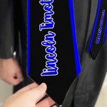 Personalisierte Multicolor Foto Design Graduierung Schärpe mit Namen und Schulnamen Graduierung Geschenk für Familie Freunde Absolventen