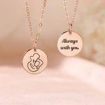 Personalizado Estilo Simple Corazón Abrazo Flor Clavel Monedero Collar con Texto Cumpleaños Día de la Madre Regalo para mamá y la abuela