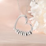 Collier de coeur familial circulaire ouvert personnalisé avec 1-5 pendentifs de nom gravé Bijoux délicats Anniversaire Cadeau de fête des mères pour les femmes