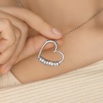 Collier de coeur familial circulaire ouvert personnalisé avec 1-5 pendentifs de nom gravé Bijoux délicats Anniversaire Cadeau de fête des mères pour les femmes