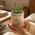 Personalised Birth Flower 1-7 Names Ceramic Plant Pot with Title Daily Decor Birthday Gift for Mom Grandma