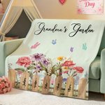 Personalised 1-7 Birth Flowers Butterfly Soft Throw Blanket with Names Home Decor Mother’s Day Birthday Gift for Mom Grandma