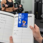 Personifierad Fitness Girl Dumbbell Magnetiskt bokmärkesklämma med namn Födelsedagspresent för bokälskare Gym Girls