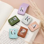 Segnalibro magnetico personalizzato in pelle PU con iniziale floreale e nome Regalo di compleanno per gli amanti dei libri
