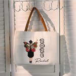 Personalisierte Geburt Blume Schmetterling Absolvent Ledergriff große Canvas Tote Bag mit Namen und Jahr Gratulation Graduierung Geschenk für Frauen