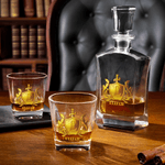 Personalisierte Golden Shield Initial Name Whiskey Dekanter Geburtstag Vatertag Geschenk für Whiskey-Liebhaber