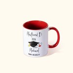 Personlig Mastered It Graduation Cap 11oz namnmugg med skolans namn och år Graduation Gift for Graduates