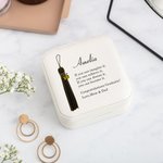 Personalisierte Klasse von 2026 Quaste Muster Lederschmuck Box mit Namen und Wunsch Nachricht Portable Reise Accessoire Graduierung Geschenk für Absolventen