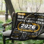 Feliz Graduación Personalizada Manta Suave con Nombre y Año Decoración de Habitación Cumpleaños Regalo de Graduación para Graduados