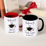 Personlig Mastered It Graduation Cap 11oz namnmugg med skolans namn och år Graduation Gift for Graduates