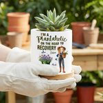 Gepersonaliseerde Geboortebloem Cartoon Karakter Keramische Plant Pot met Naam en Bamboe Base Tuin Home Decor Verjaardagscadeau voor tuinieren liefhebbers Familie