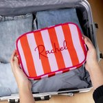 Henkilökohtainen monivärinen kirjailtu nimi raidallinen meikkilaukku Tupsu Travel Essential Syntymäpäivä Äitienpäivä lahja naisille