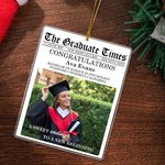 Spersonalizowana akrylowa ozdoba ze zdjęciem The Graduate Times Class of 2026 z imieniem i tekstem Prezent dla absolwentów na przyjęcie z okazji ukończenia studiów