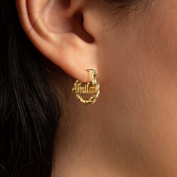Gepersonaliseerde gedraaide Band naam ontwerp hoepel oorbellen sierlijke sieraden verjaardag verjaardagscadeau voor vrouwen