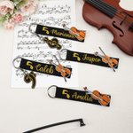 Personalisierte gestickte Cello Violine Golden Musical Note Keychain mit Namen Musik Studio Festival Verwendung Geburtstag Geschenk für Musikliebhaber Musiker