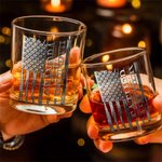 Personalised Vintage American Flag Design 10 oz Rock Whiskey Glass with 1-6 Names Father's Day Birthday Gift for Men Whiskey Lovers