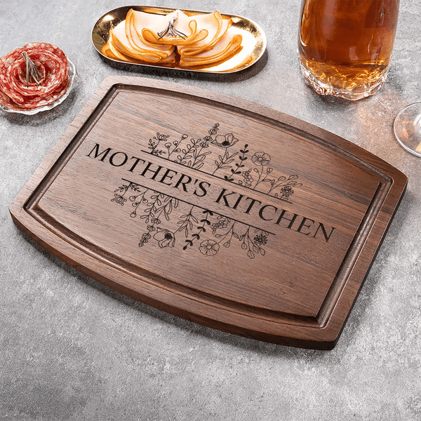 Personalisierte Blume Design gebogen Charcuterie Schneidebrett mit Text und Saft Rille Housewarming Muttertag Geschenk für Paare Familie