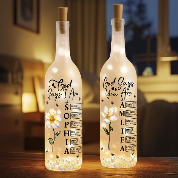Personalisierte stilvolle Gott sagt, ich bin Geburt Blume Schmetterling Liebe Zitat Glas LED-Flasche Lampe mit Namen Muttertag Geschenk für Mama Oma