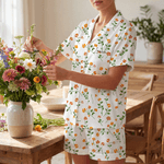 Personligt kortärmad pyjamasset med blommor och namn Sommarhemskläder Födelsedagspresent till kvinna Bästa vän