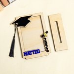 Personalized Tassel Bachelor Hat Wooden Photo Frame with Name and Base Desk Decorarion Graduation Gift for Graduates