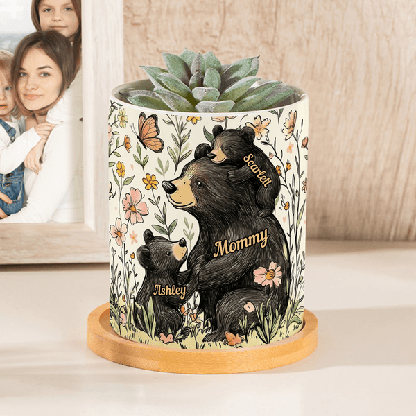 Personalized Cute Floral Butterfly Bear Mom Kid Ceramic Flower Pot with 1-5 Names and Bamboo Tray Mother's Day Birthday Gift for Mom