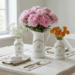 Personalized Cartoon Animal Wreath White Ceramic Vase with Name Home Decoration Mother's Day Birthday Gift for Mom Grandma