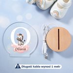 Personalizowana lampka LED drewniana podstawa z inicjałem gwiazdkami chmurkami leśnymi zwierzątkami dekoracja do pokoju dziecka prezent na urodziny