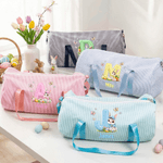 Personalisierte niedliche Hase Osterei Flusen Effekt erste gestreifte große Kapazität Reisetasche mit Namen und Schultergurt Ostern Reise Geschenk für Kinder