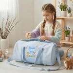 Borsa da viaggio di grande capacità personalizzata con nome e tracolla, con effetto fluff dell'uovo di Pasqua del coniglietto, iniziale a strisce, regalo di viaggio di Pasqua per i bambini
