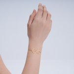 Personalised Mobius Infinity Cat Heart Shaped Bracelet with Name Elegant Jewellery Daily Wear Birthday Anniversary Gift for Cat Lovers
