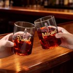 Personligt whiskyglas med humoristisk finger-design 370 ml rolig present till vän perfekt för fredagsmys