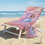 Personalisiertes Cartoon-Meerjungfrau-Strandtuch mit Namen und Initiale | Turnbeutel optional | Strand-Geburtstagsgeschenk für Mädchen