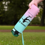 Personalisierte Wasserflasche mit Sport-Silhouette | mit Namen und Zeitmarkierungen | 1000 ml | auslaufsicher | Geburtstagsgeschenk für Sportliebhaber
