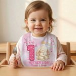 Personalisierte Unsere 1. Muttertag niedliche Tier 100% Baumwolle Baby-Lätzchen mit Namen und Jahr Fütterung Zubehör erste Muttertag Geschenk für Neugeborene