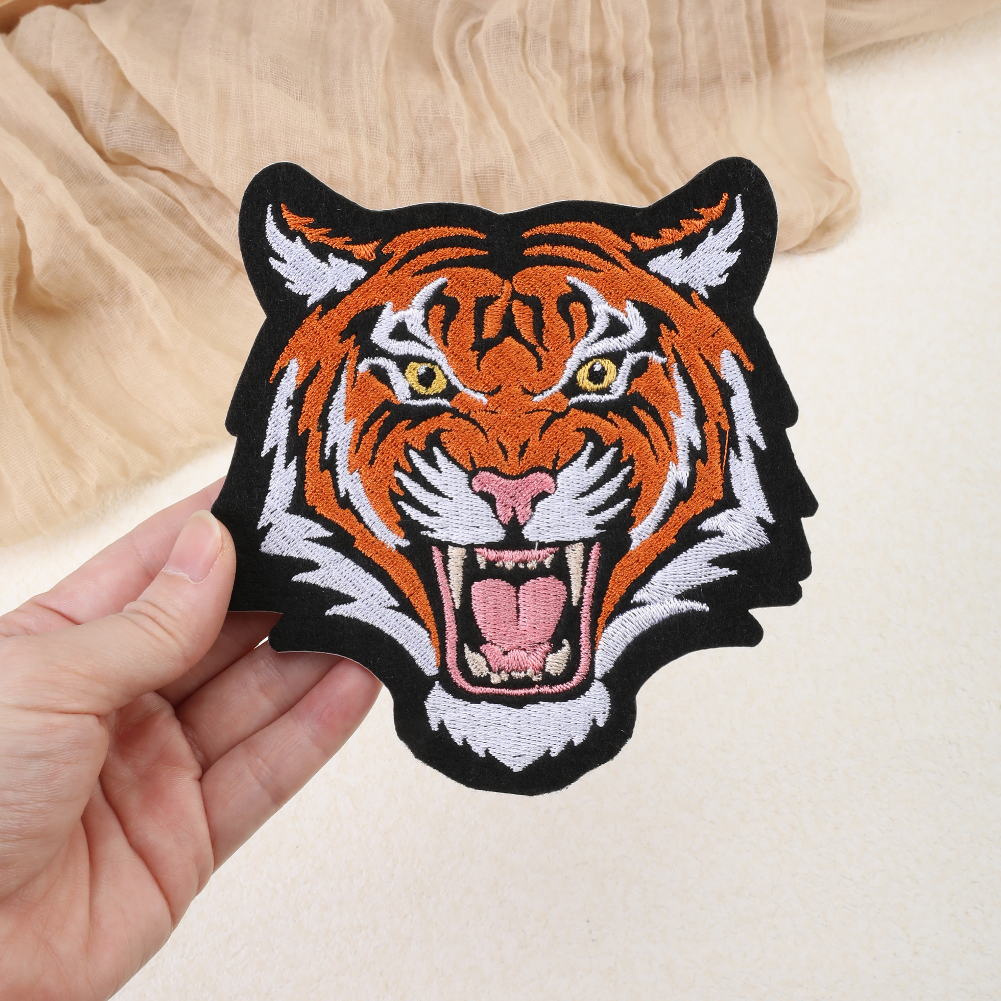 Personalisierter gestickter Aufnäher Aufbügler | mit Foto Team-Logo | DIY-Patch für Kleidung Taschen Caps | Geschenk für Teams Handarbeitsliebhaber